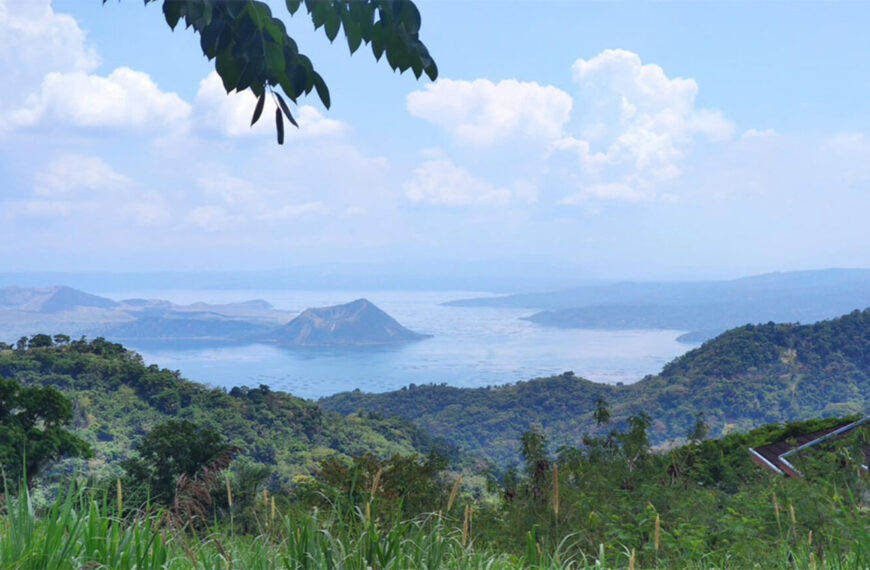 Taal Volcano Logs 31 Quakes, 30 Tremors in Past 24 Hours Alert Level Raised